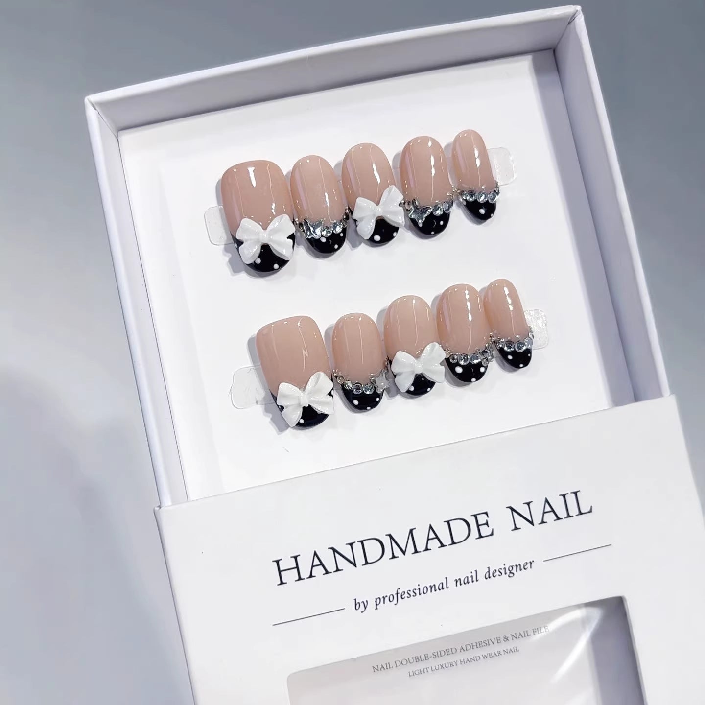 Bow & Pearl: "Black French Bow" – Square Shape Handmade Press-On Nails