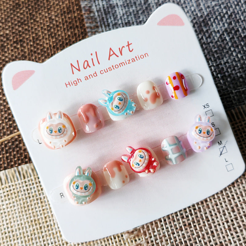 365nails: 馬卡龍 Labubu 夥伴 – 短款圓形手工製兒童穿戴甲