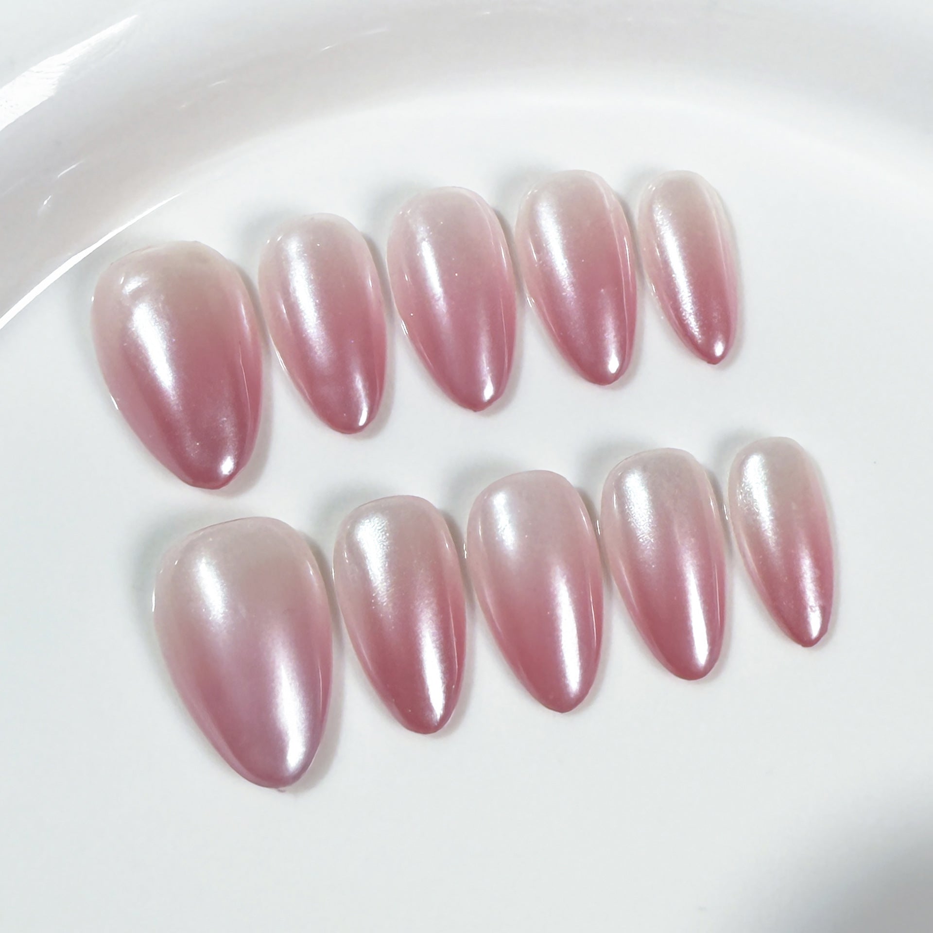 Handmade press on nails pure desire small fresh short nail patch  simple aurora nail almond wholesale｜365nails