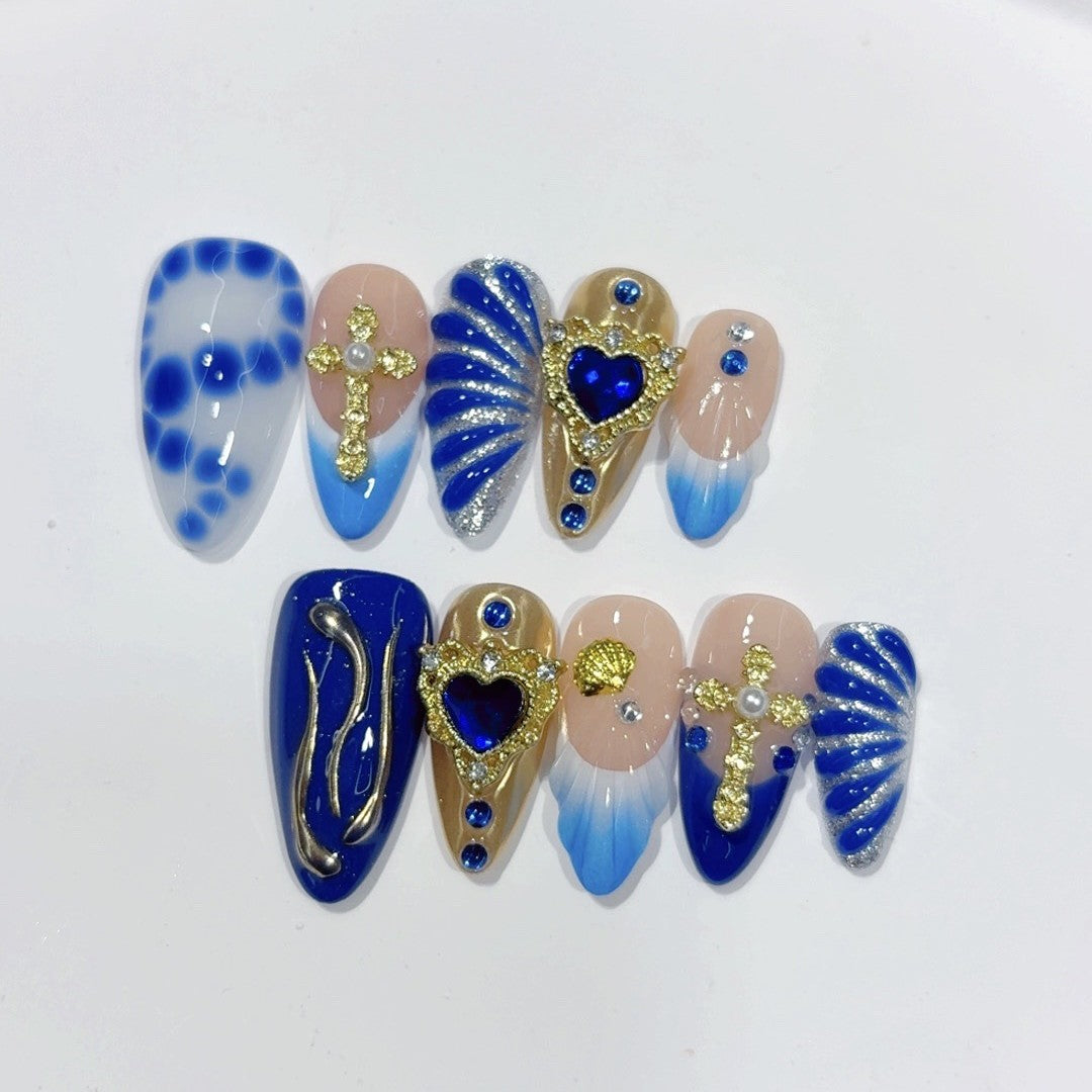 Royal Sapphire: "Coroa do Oceano" – Unhas Postiças Amêndoa