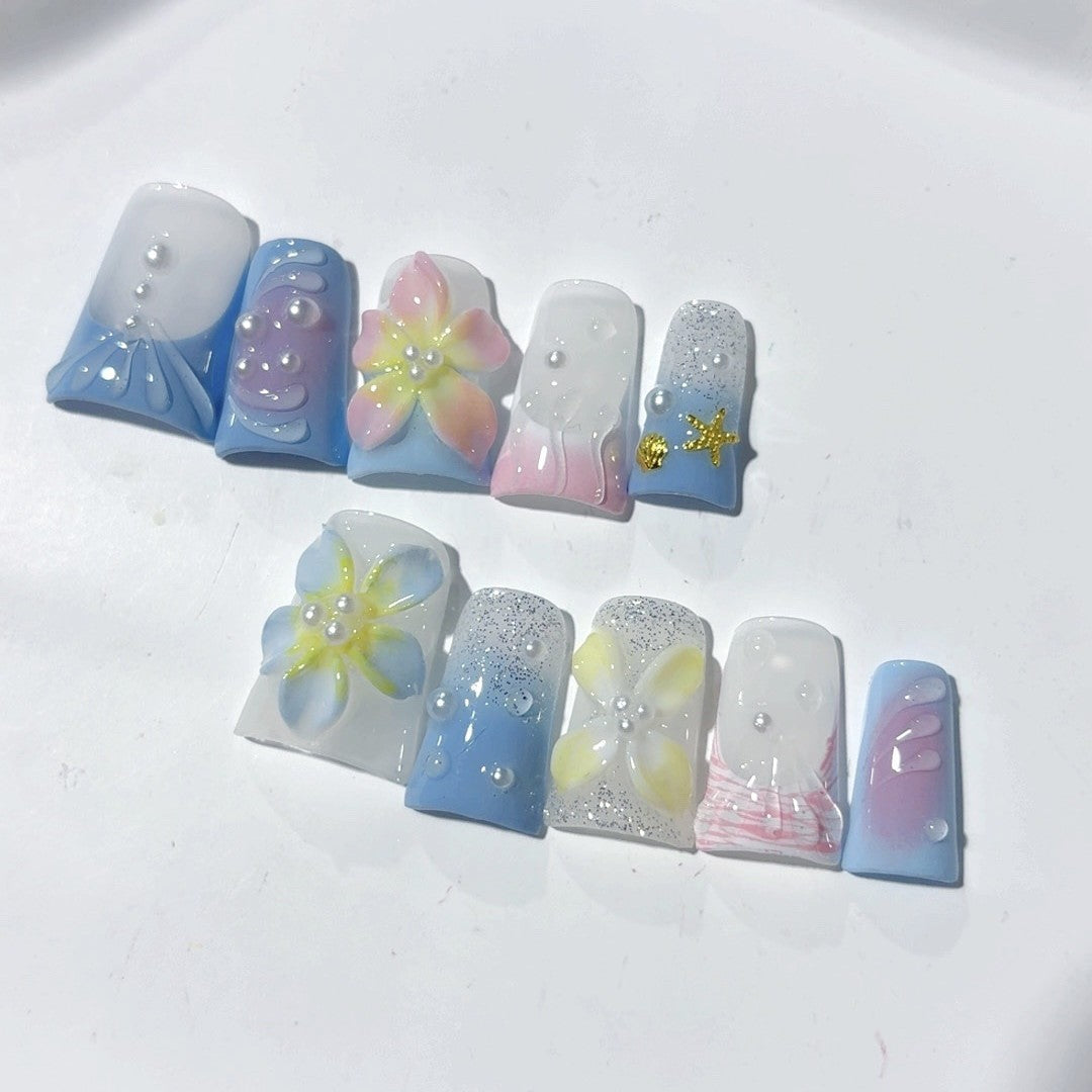 Ocean Bloom: "Seashell Flower" – 숏 스퀘어형 수제 프레스온 네일