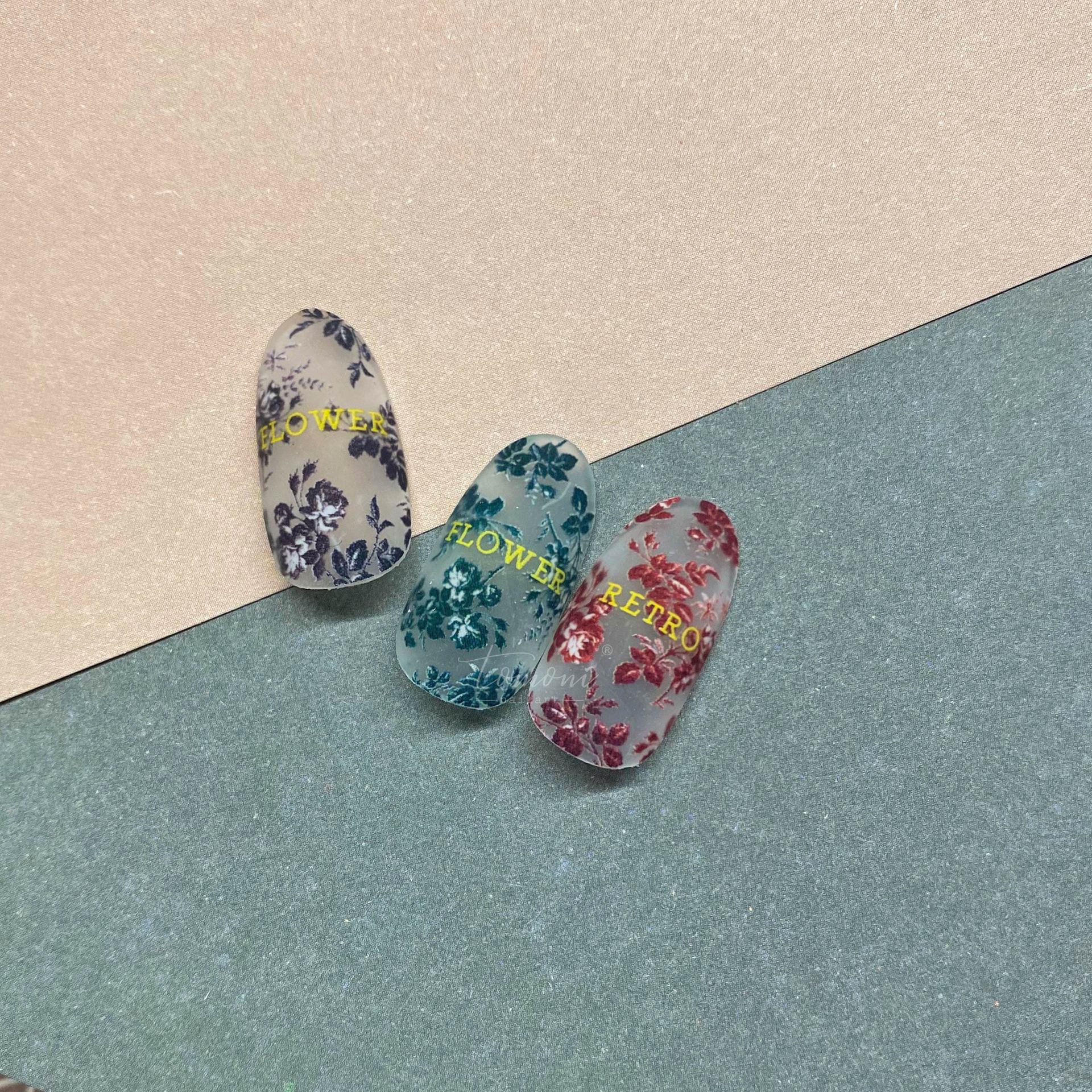 綠色復古花卉 — 復古風美甲裝飾套組