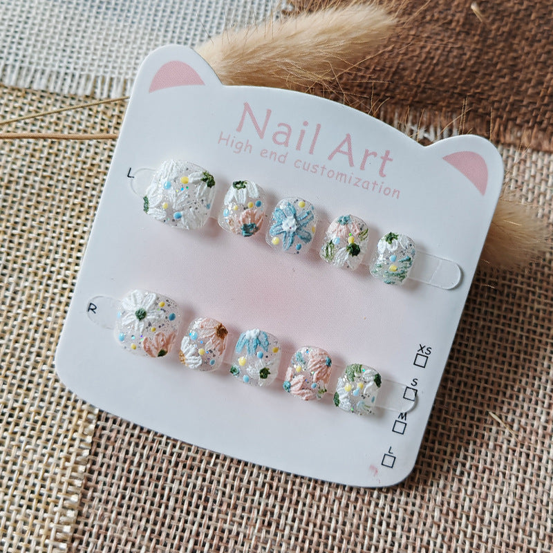 365nails: "flores de fada cottagecore" – unhas postiças artesanais curtas para crianças