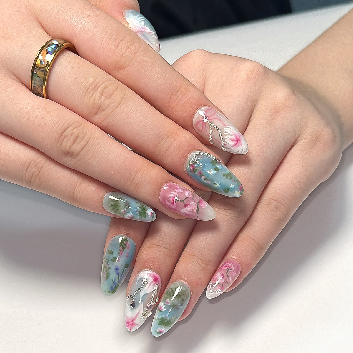 24片裝 春夏新品 杏仁形田園風小清新花朵穿戴甲 批發 ｜365nails