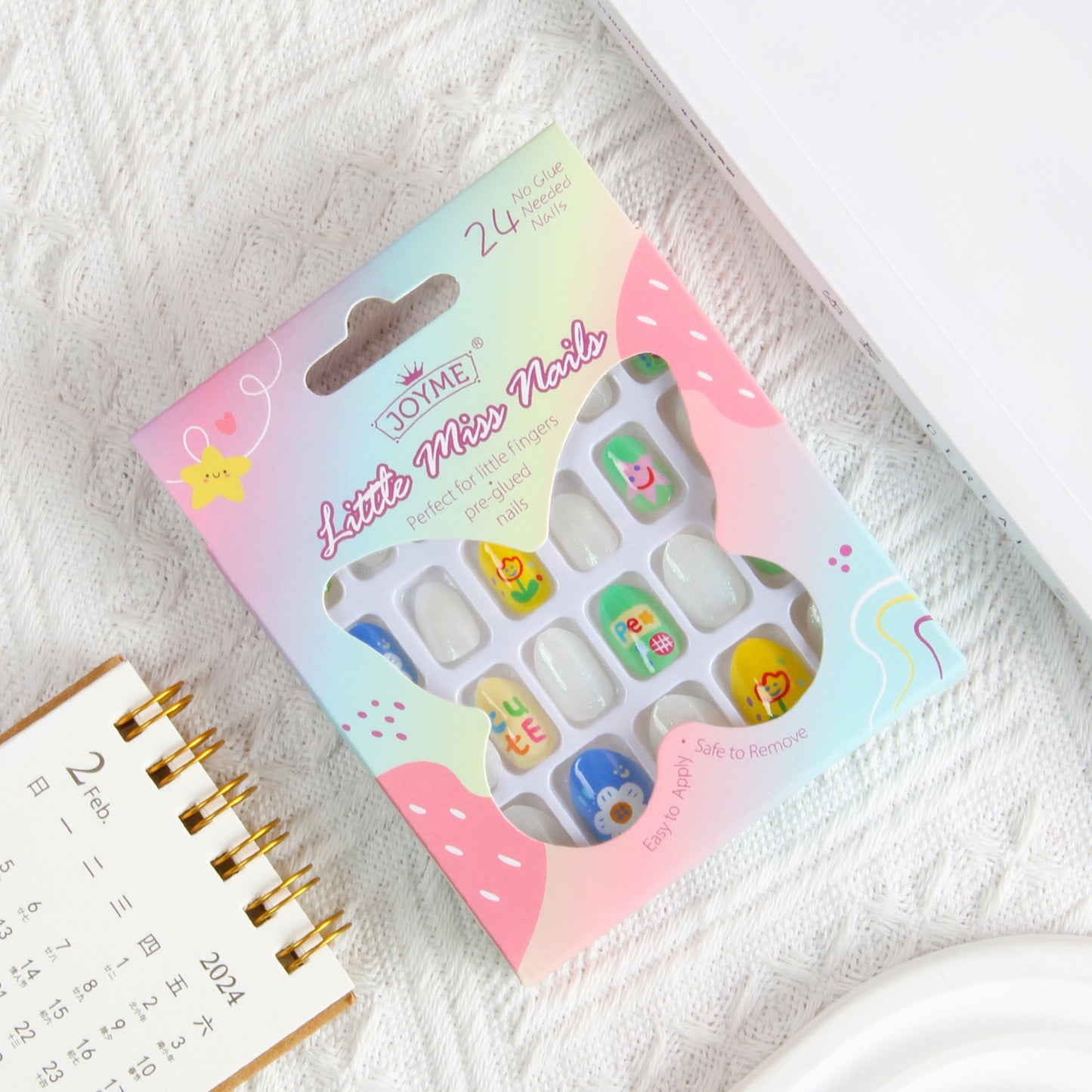 Kids press-on nails Cute cartoon smiley face flower glue-free direct sticker nail piece