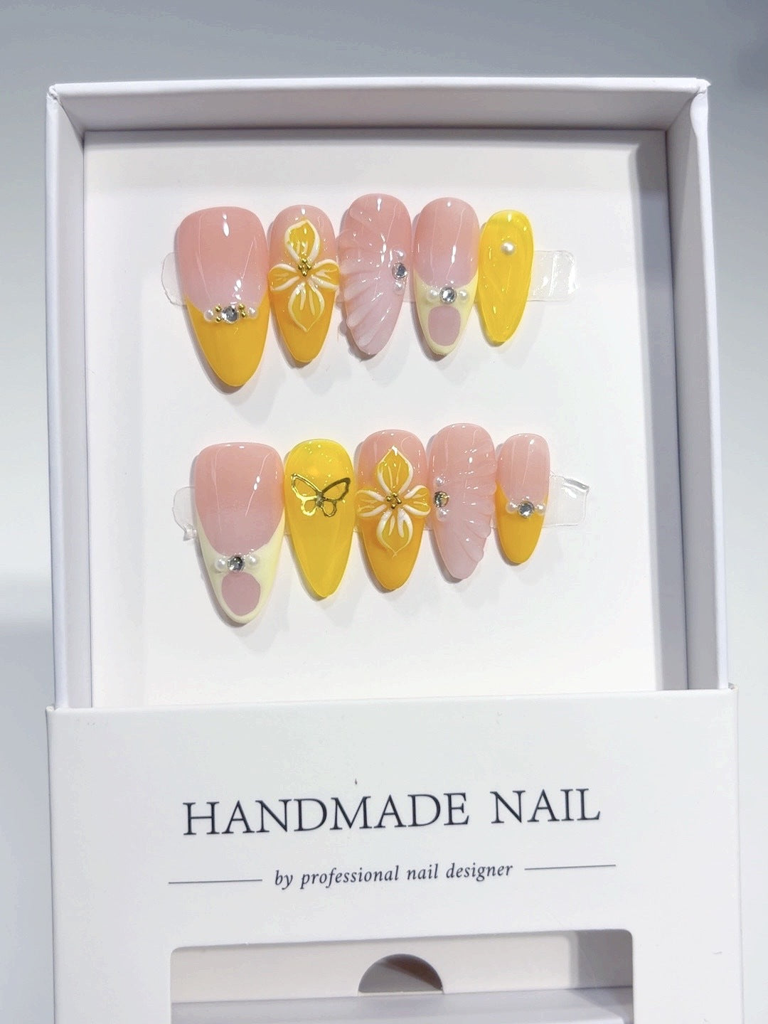Spring Bloom Series: "Butterfly Lemonade" – Almond Handmade Press-on Nails