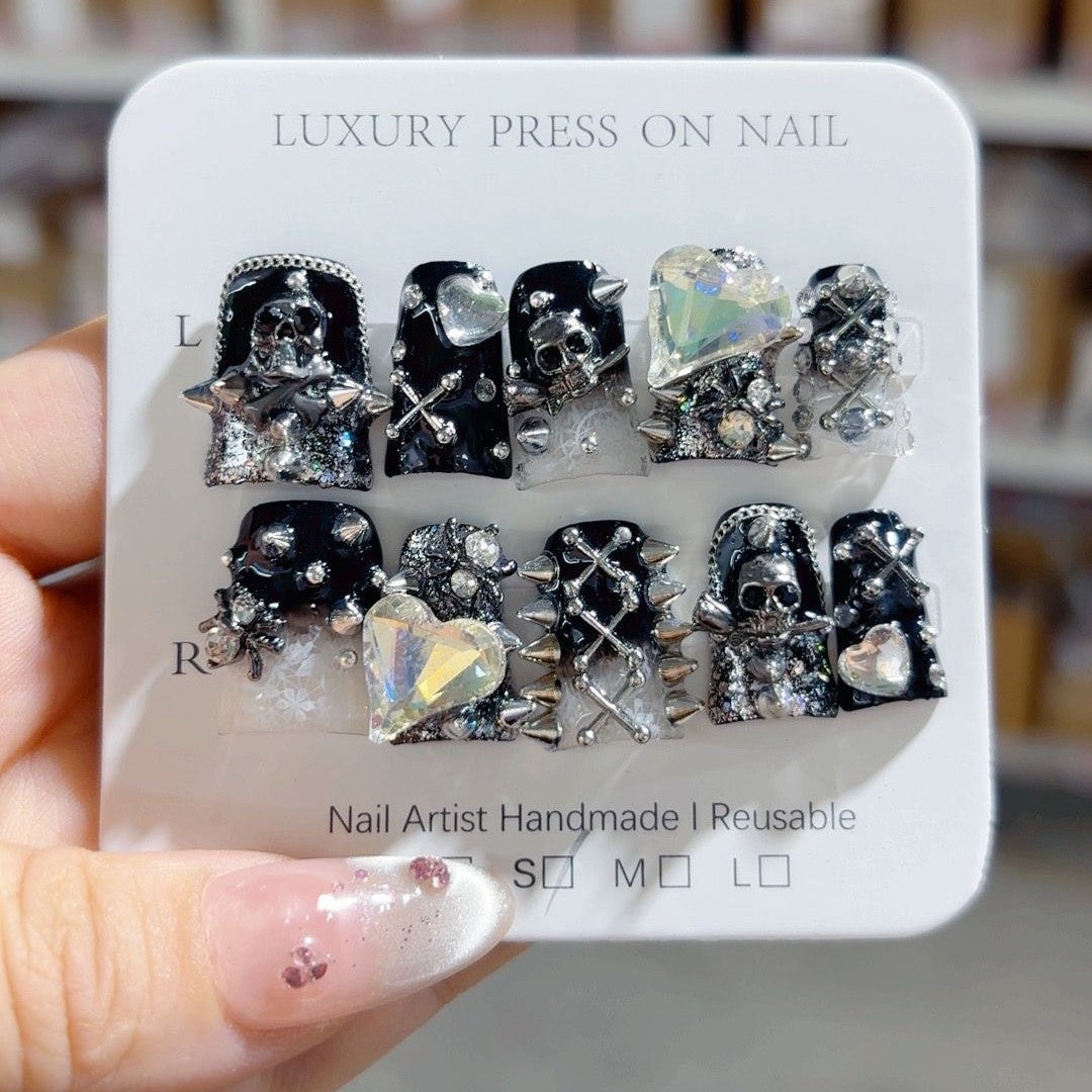 Dark Rebel: "Gothic Skull Rebel" – Square Press-On Nails