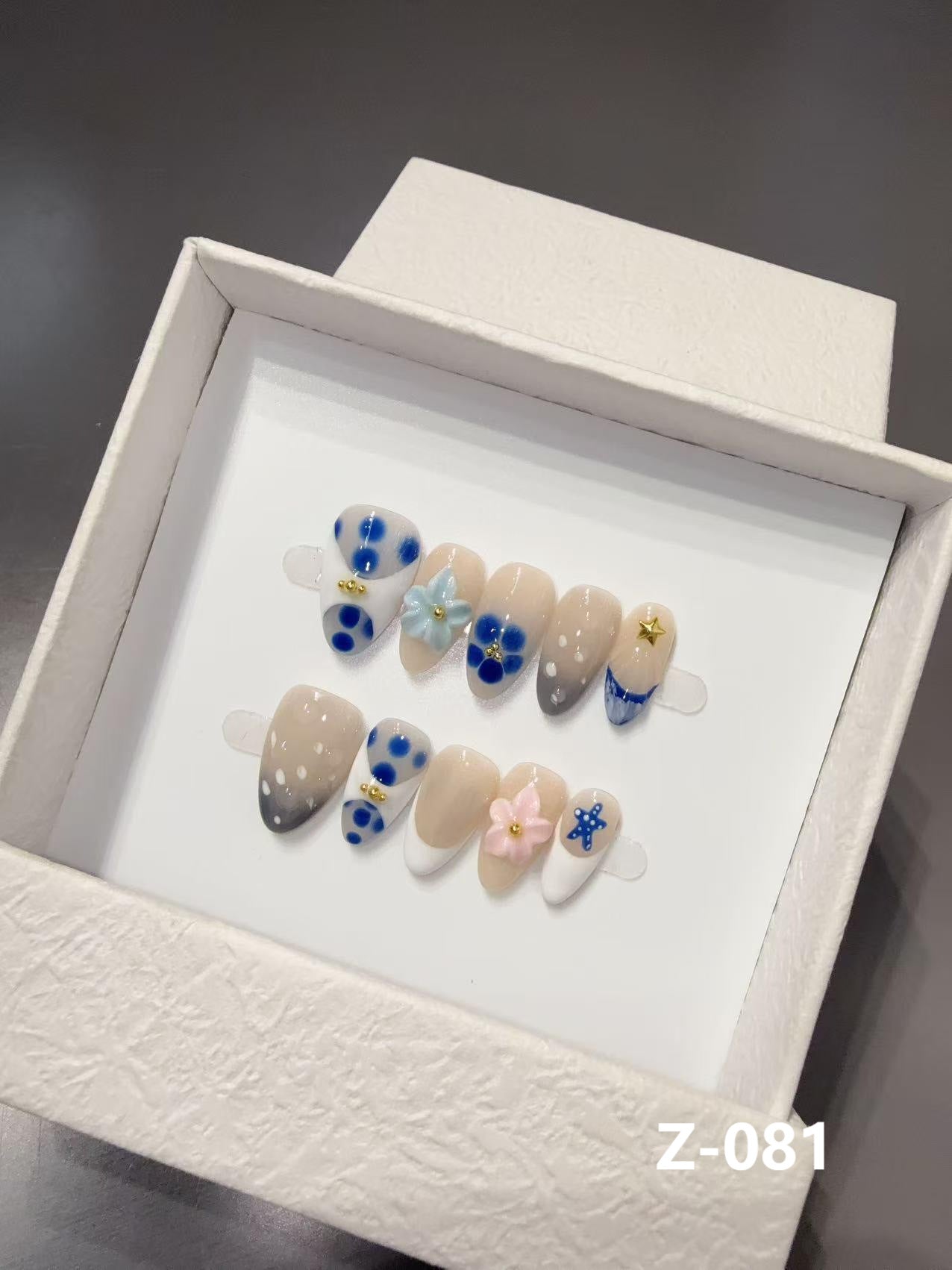 365nails: "Sonho de Campainha Azul" – Unhas de Amêndoa 3D Florais Artesanais