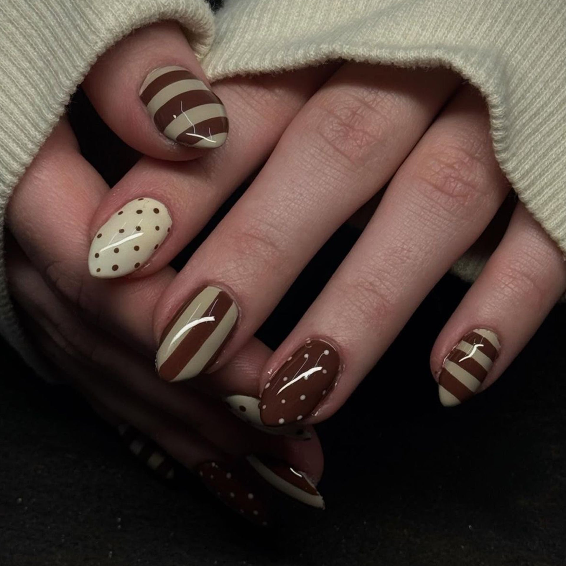 Lefan cross-border hot-selling polka dot wearable nail nails, European and American export striped fake nails, nail tips, wearable nail tips