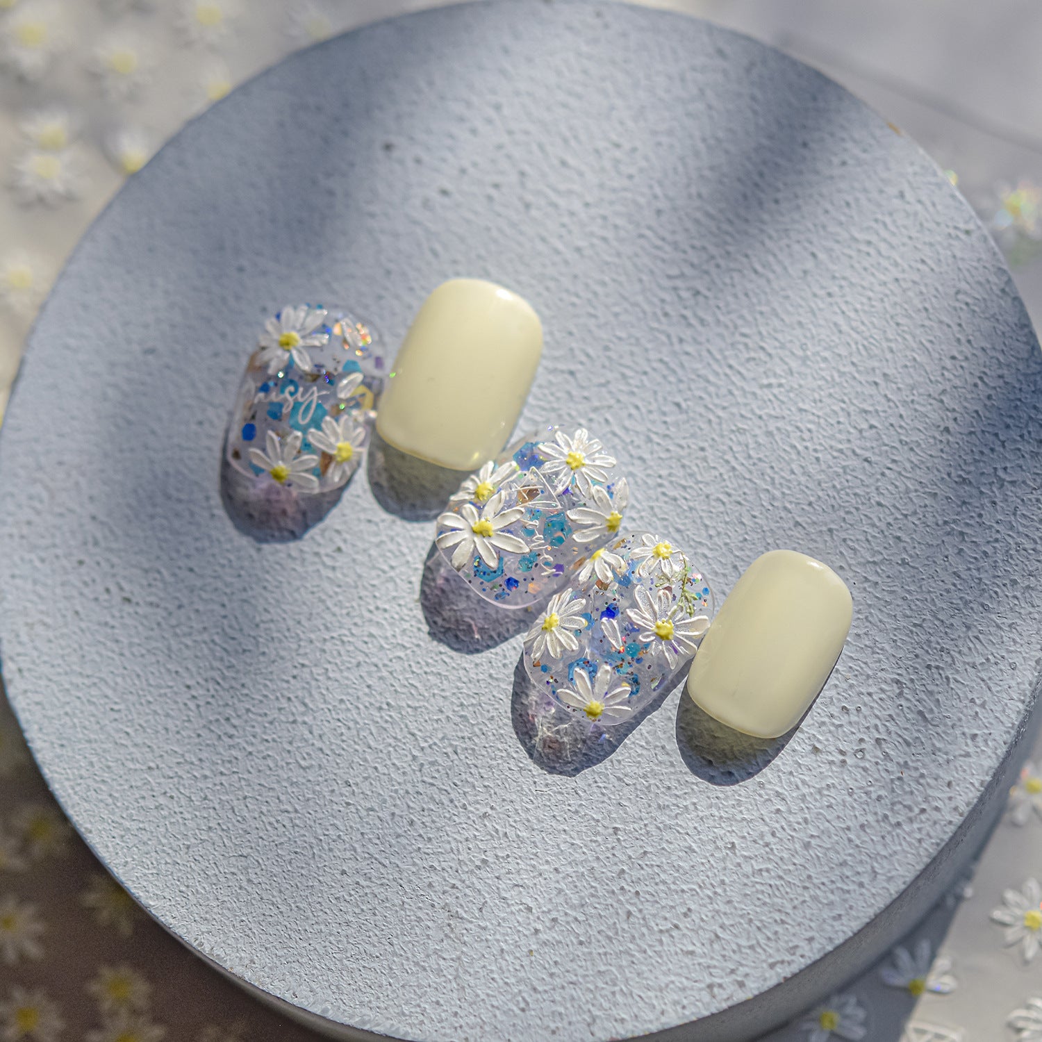 Daisy Spring Collection: "Fresh Daisy" – 3D Embossed Nail Sticker
