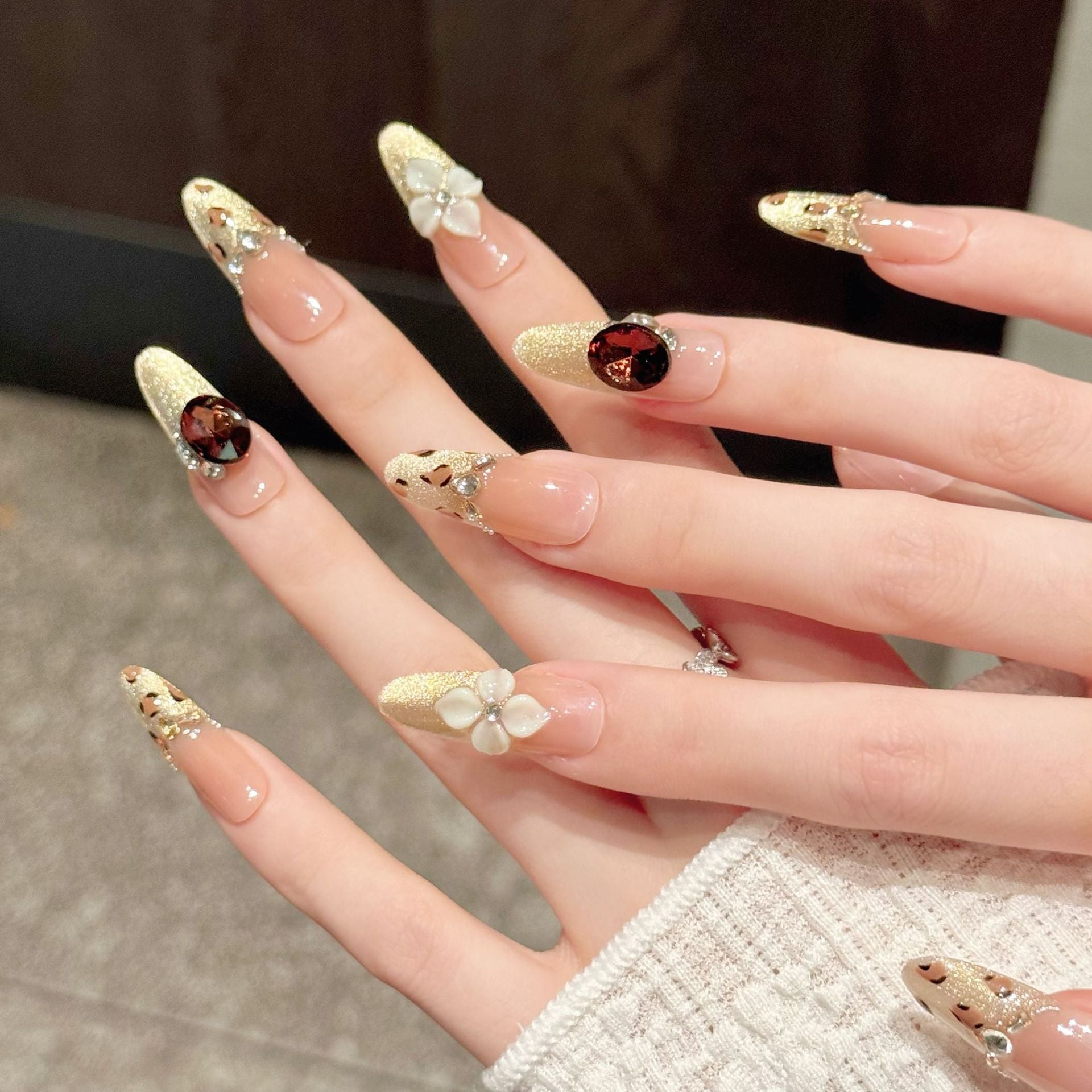 365nails: "Amber Autumn" – Leopard Print & Cat Eye Stiletto Nails