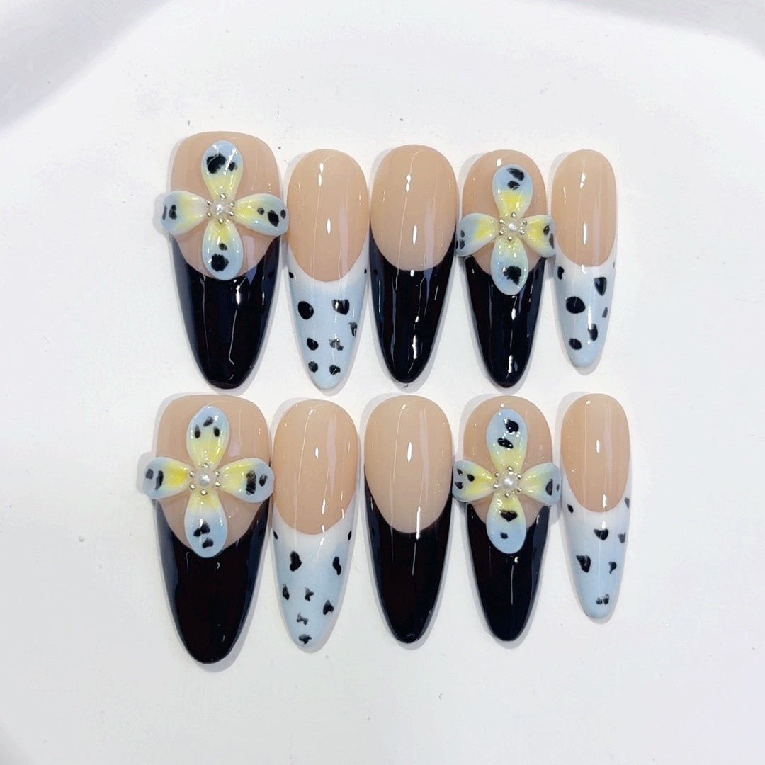Wild Leopard Series: "Daisy Leopard" – Almond Handmade Press-on Nails