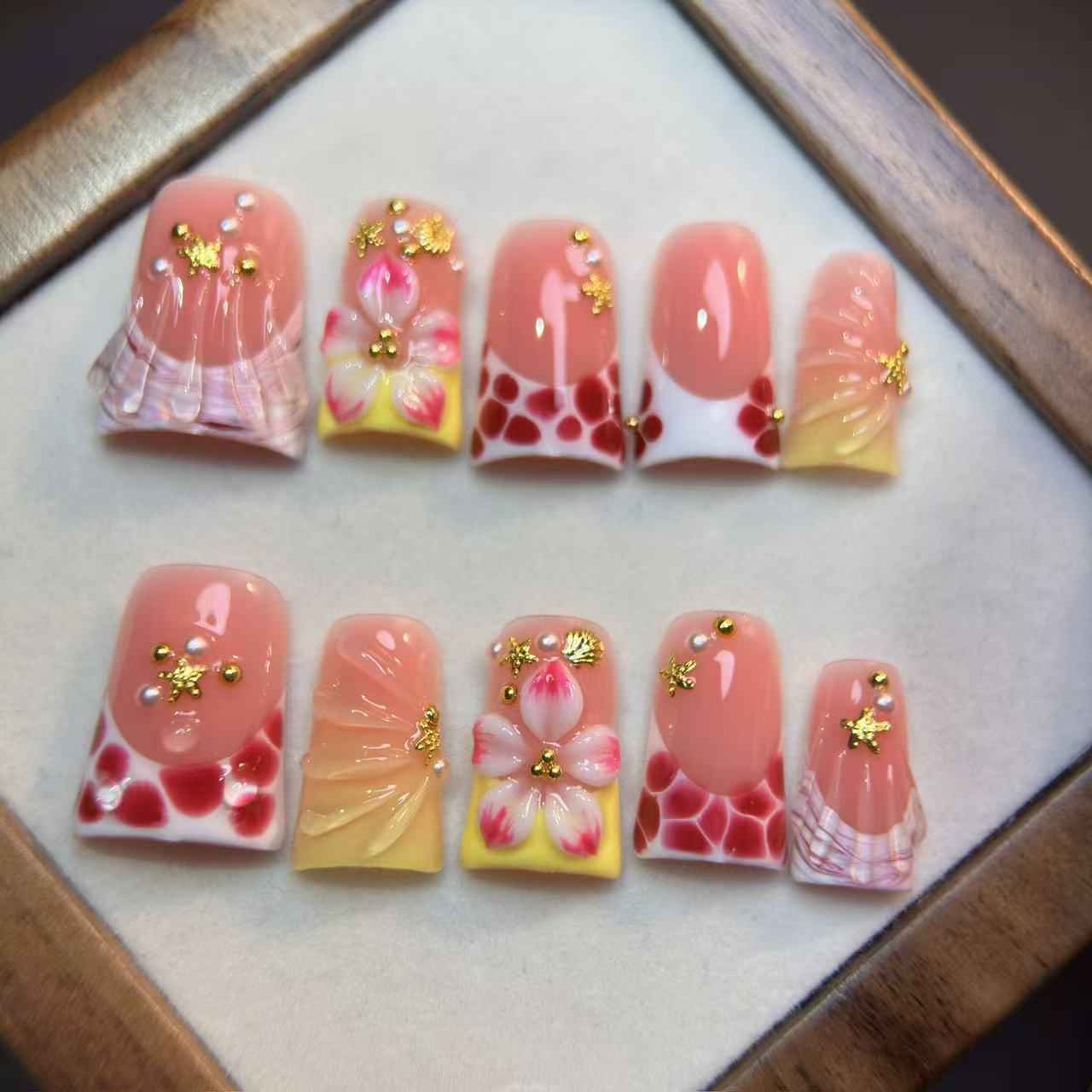 Autumn Blush Floral Duckbill Press On Nails