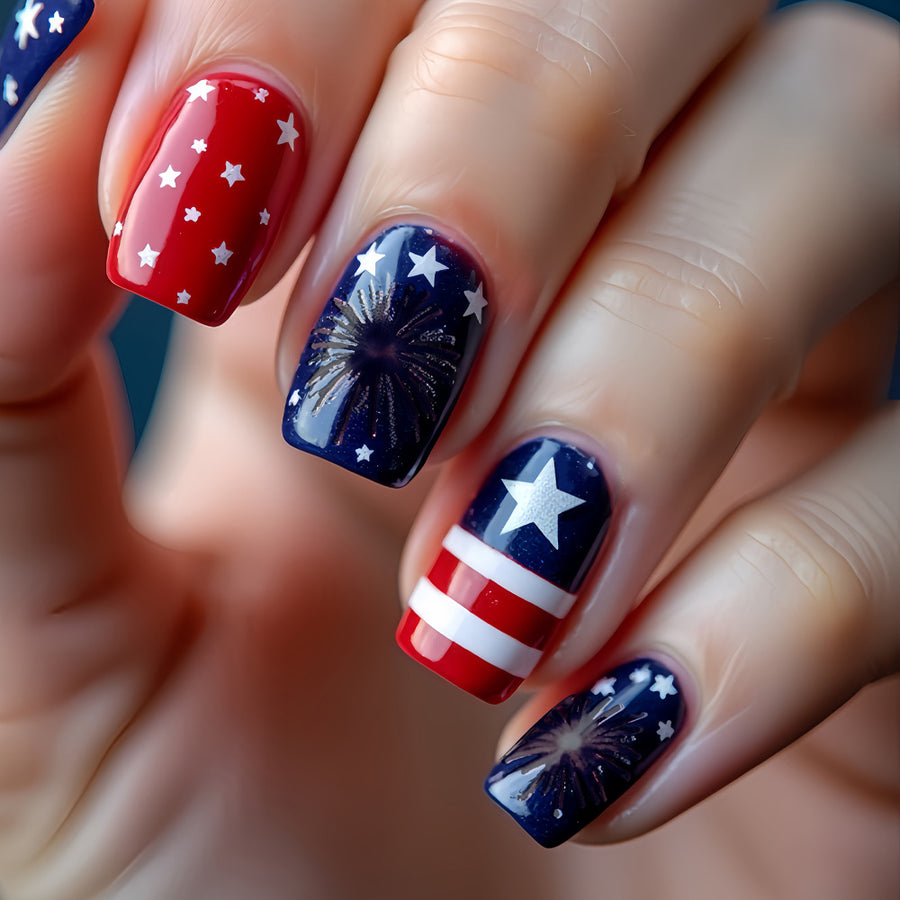 365nails: Independence Day Flag Fireworks Theme Press-On Nails