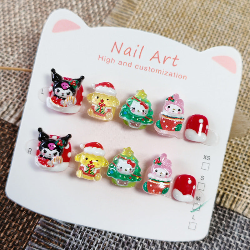 365nails：「Sanrio Christmas Party」—手工製可愛短款橢圓形穿戴甲