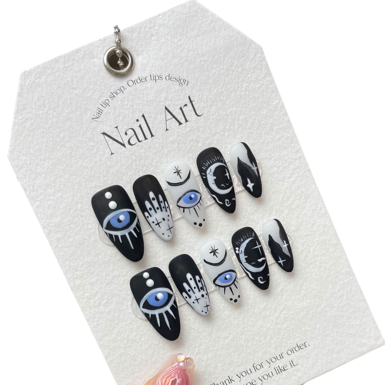 Myriad Demon Eyes | Grafiti de aprendizaje divertido y extraño, uñas postizas hechas a mano, uñas con diseños geniales de Spice Girls, Diablo Wear | 365nails