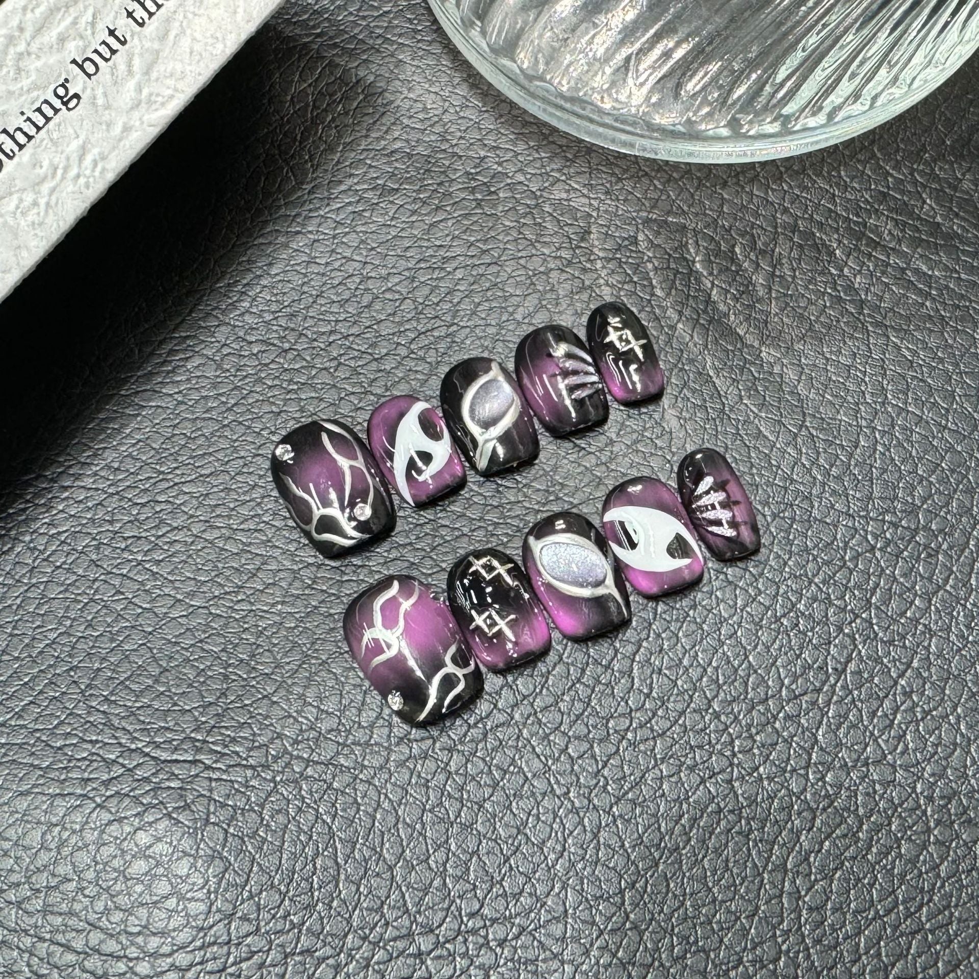 365nails: "Shadow Play" – 3D Abstract Handmade Stiletto Nails