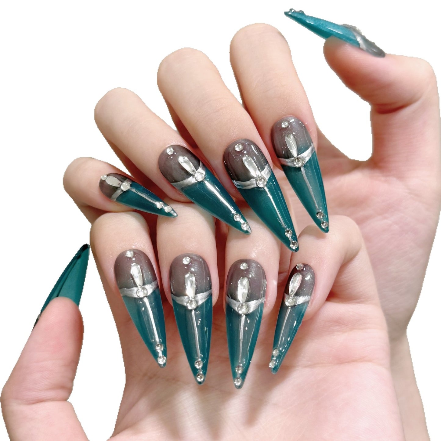style sweet and cool hot girls green metal fake nails removable wearable nails | 365nails