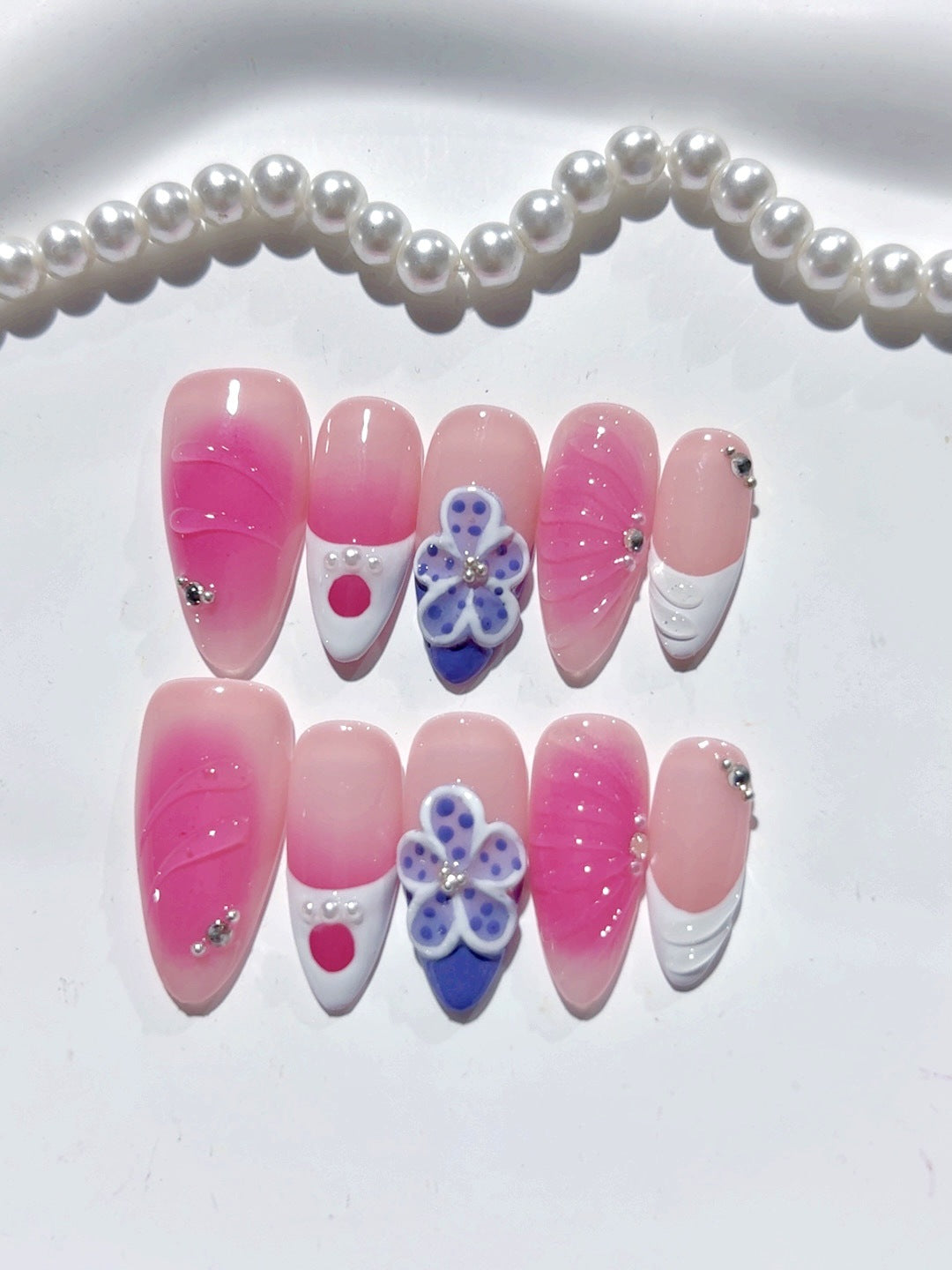 365nails: "Laço Floral Corado" – Unhas Postiças Artesanais Rosas-Arroxeada Românticas Médias Amendoadas