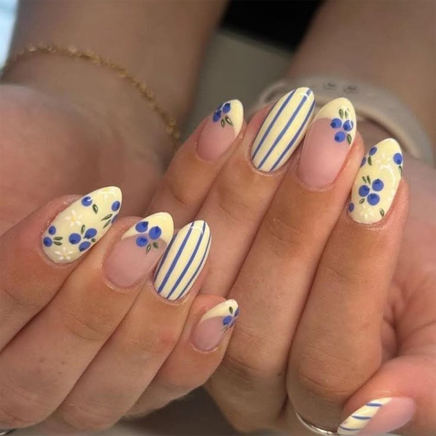 365nails: "Blueberry Floral Stripe Oval" – French Tip Press-on Nails