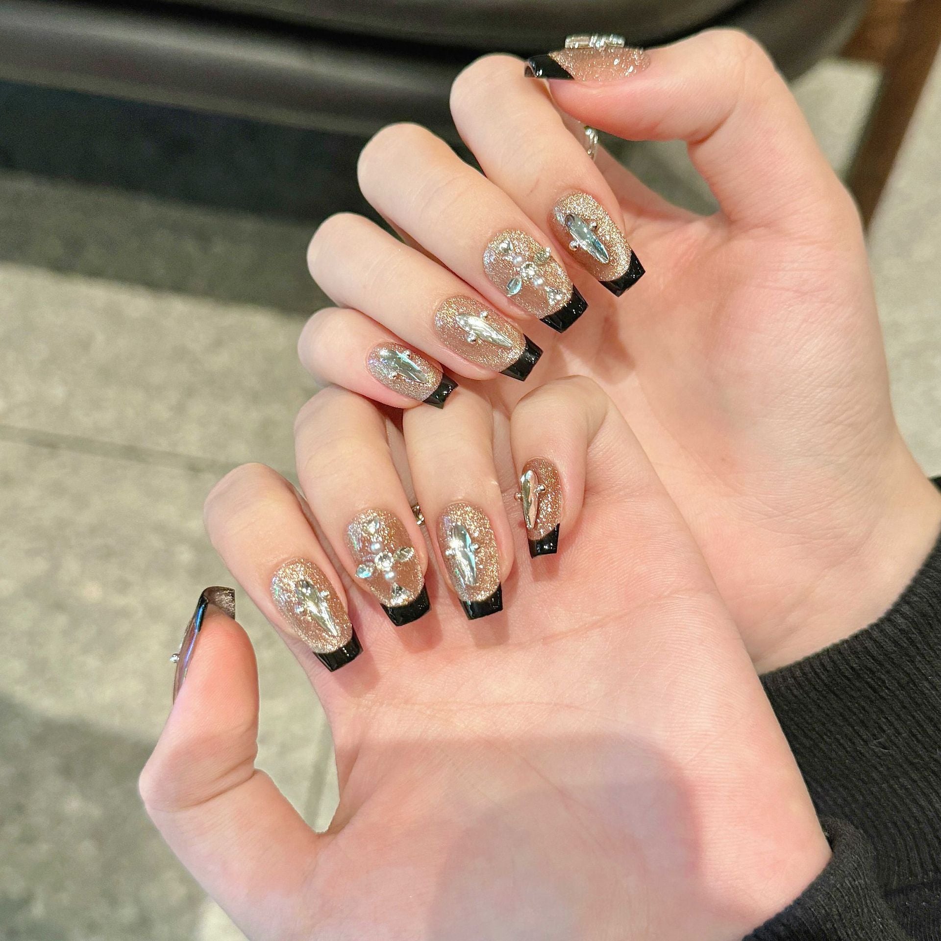 365nails: "Midnight Shimmer" – French Tip Handmade Short Coffin Nails