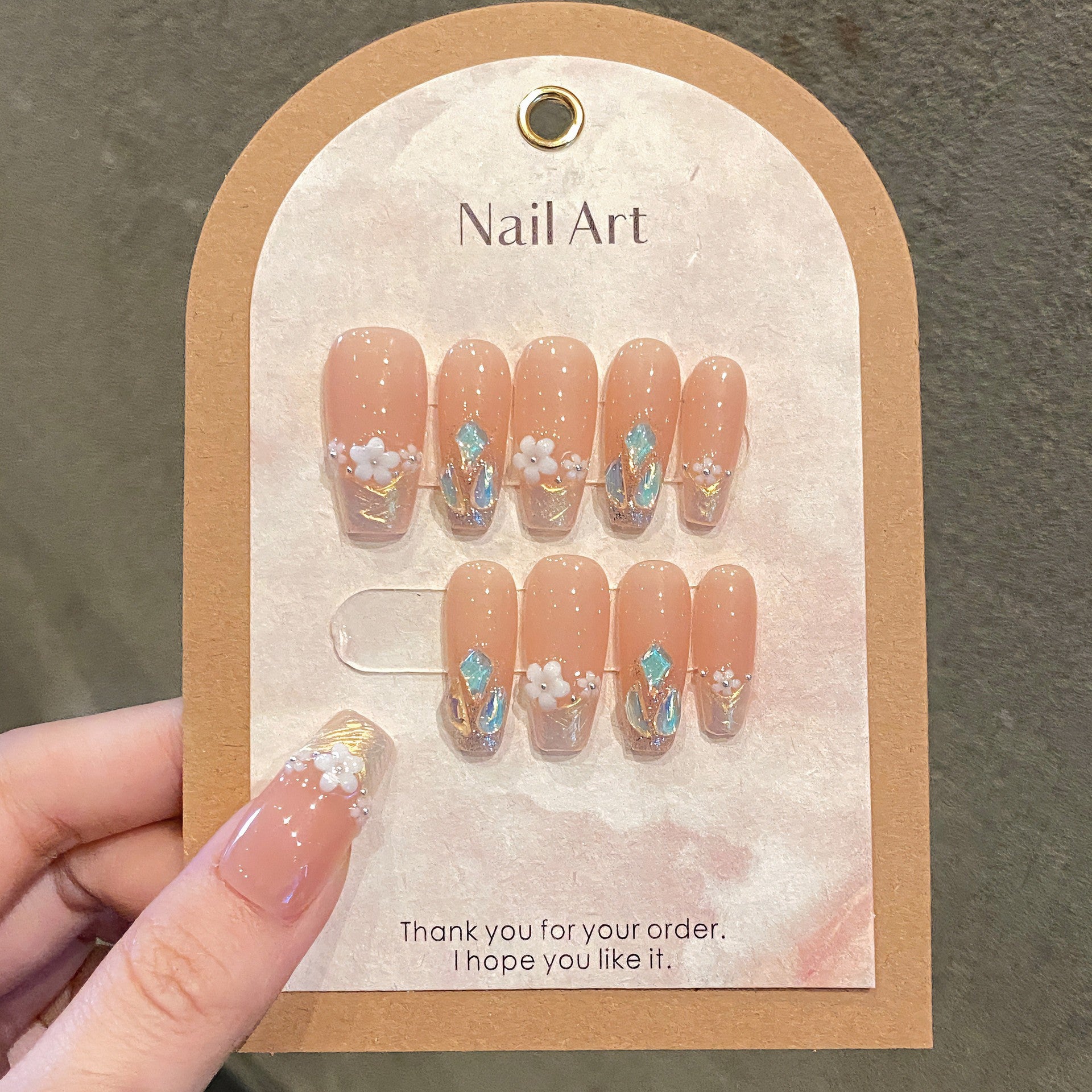 365nails: "Devaneio de Flor de Pêssego" – Unhas Curtas Amêndoa Florais 3D Feitas à Mão