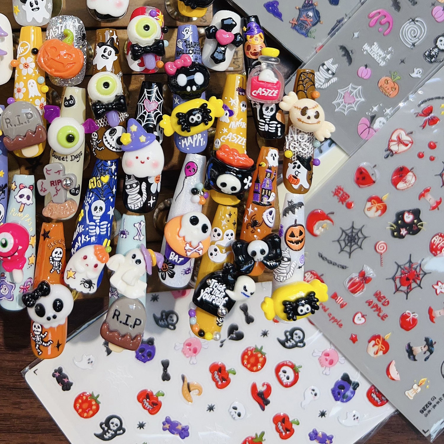365nails 고딕 레드 사과 & 거미 네일 아트 스티커
