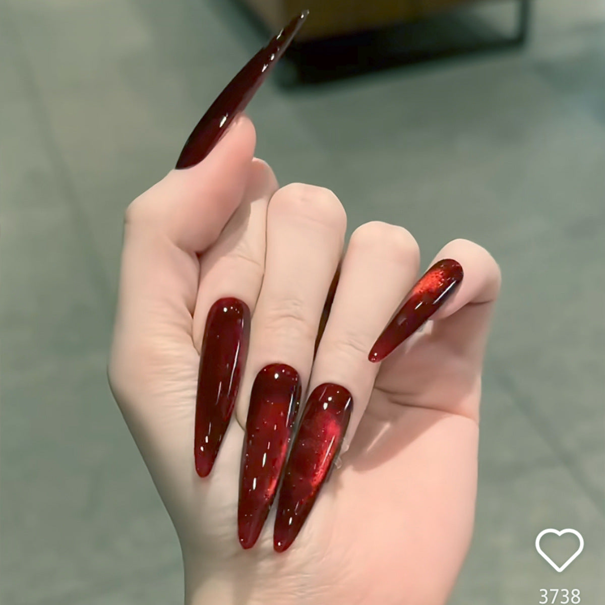 365nails Gothic: "Vampire's Kiss" – Extra Long Stiletto Deep Red Press On Nails
