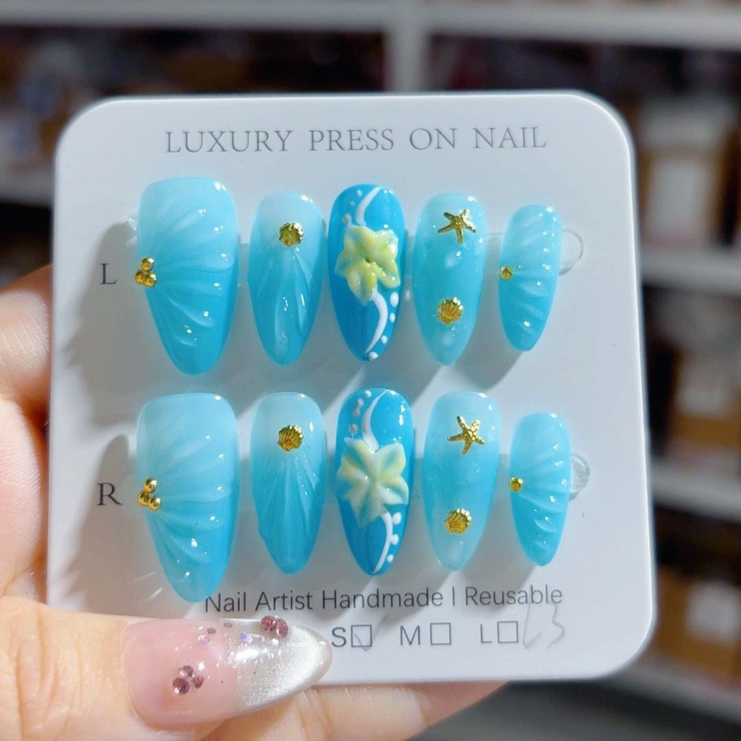 Ocean Breeze: "Estrela da Praia" – Unhas Postiças de Amêndoa
