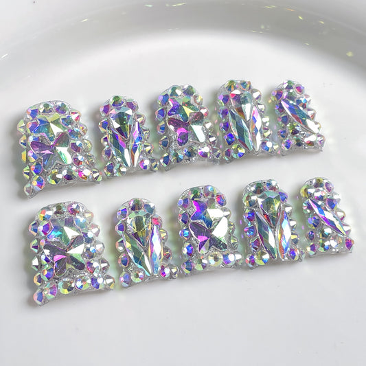 Duckbill Shape nail bursts full of diamonds, sweet and cool babes, Handmade press on nails, wearable fake nail wholesale｜365nails