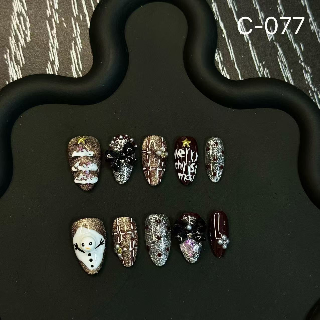 365nails：「冬日魅惑」聖誕節手工製棺材形穿戴甲