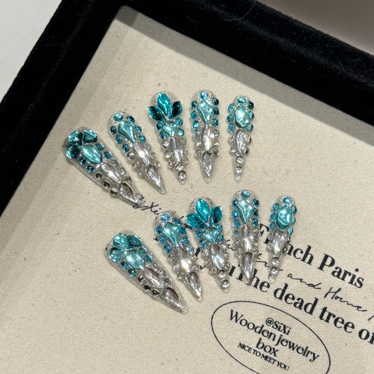 Light luxury full of diamonds and flash blue seabed pure handmade nails | 365nails