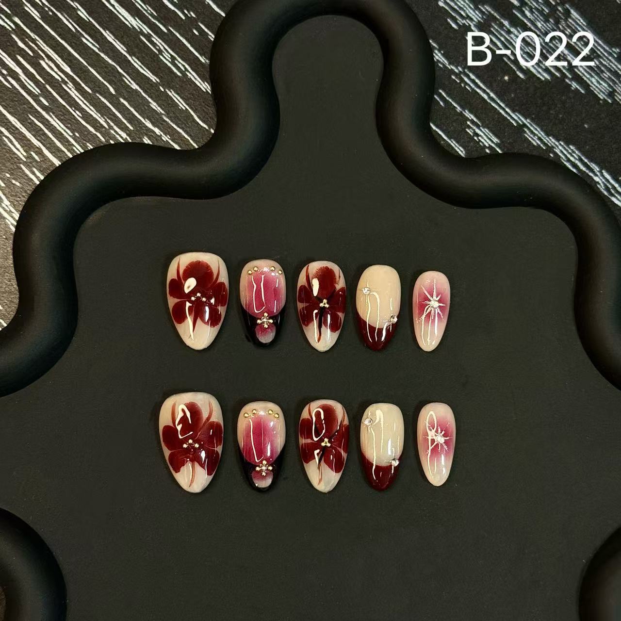 365nails: "Crimson Bloom" – 3D Floral Handmade Square Nails