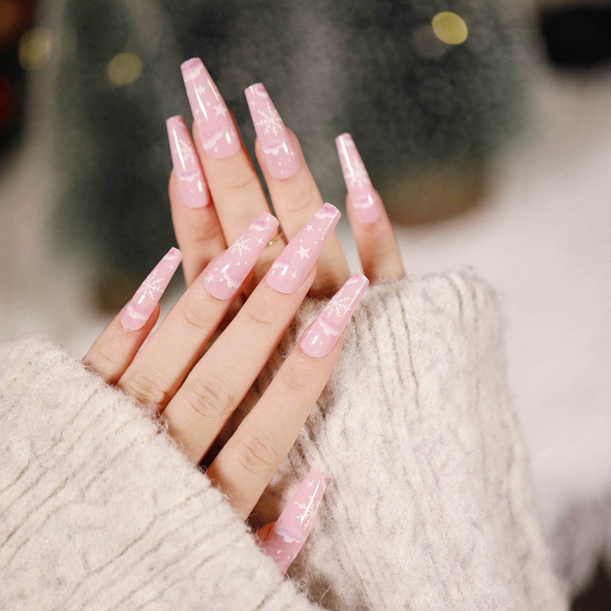 Uñas navideñas con diseño de copos de nieve, diseño de muñeco de nieve, manicura corta con lazo almendrado y uñas largas, venta al por mayor | 365nails