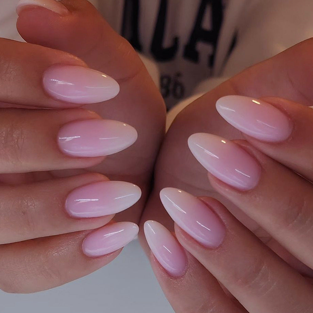 Fornecimento especial para unhas curtas clássicas francesas com mudança gradual, simples e de uso, 24 peças de unhas postiças no atacado｜365nails