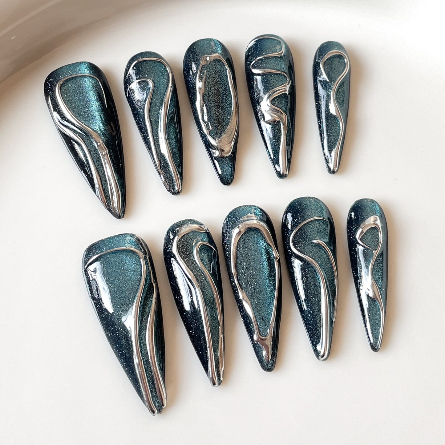 Blue star attractive force creative hand-painted pure Handmade press on nails cat eye irregular metal wind manicure｜365nails
