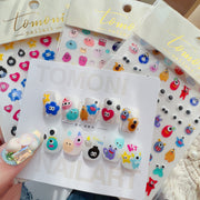 365nails: "petit monstre mignon" – Autocollants pour ongles