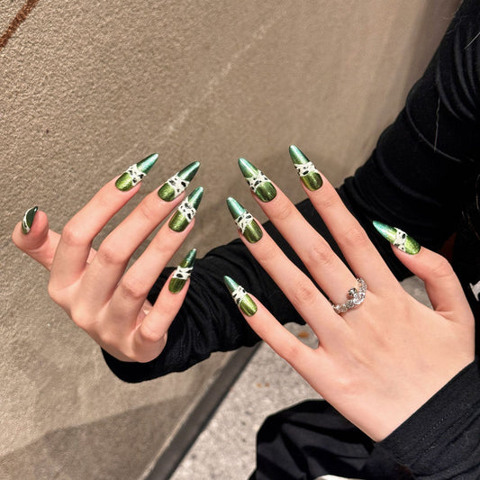 Green Snake Metal Nail Art press-on nails Mirror Pure Hand Painted Python Pattern Spice Girl Design handmade press on nails Art | 365nails