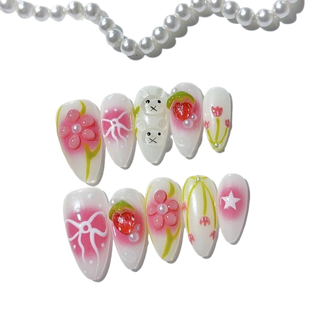365nails: "Coelhinho e Morango de Primavera" – Unhas Postiças Artesanais Médias Amendoada de Frutas e Flores em Estilo Desenho Animado