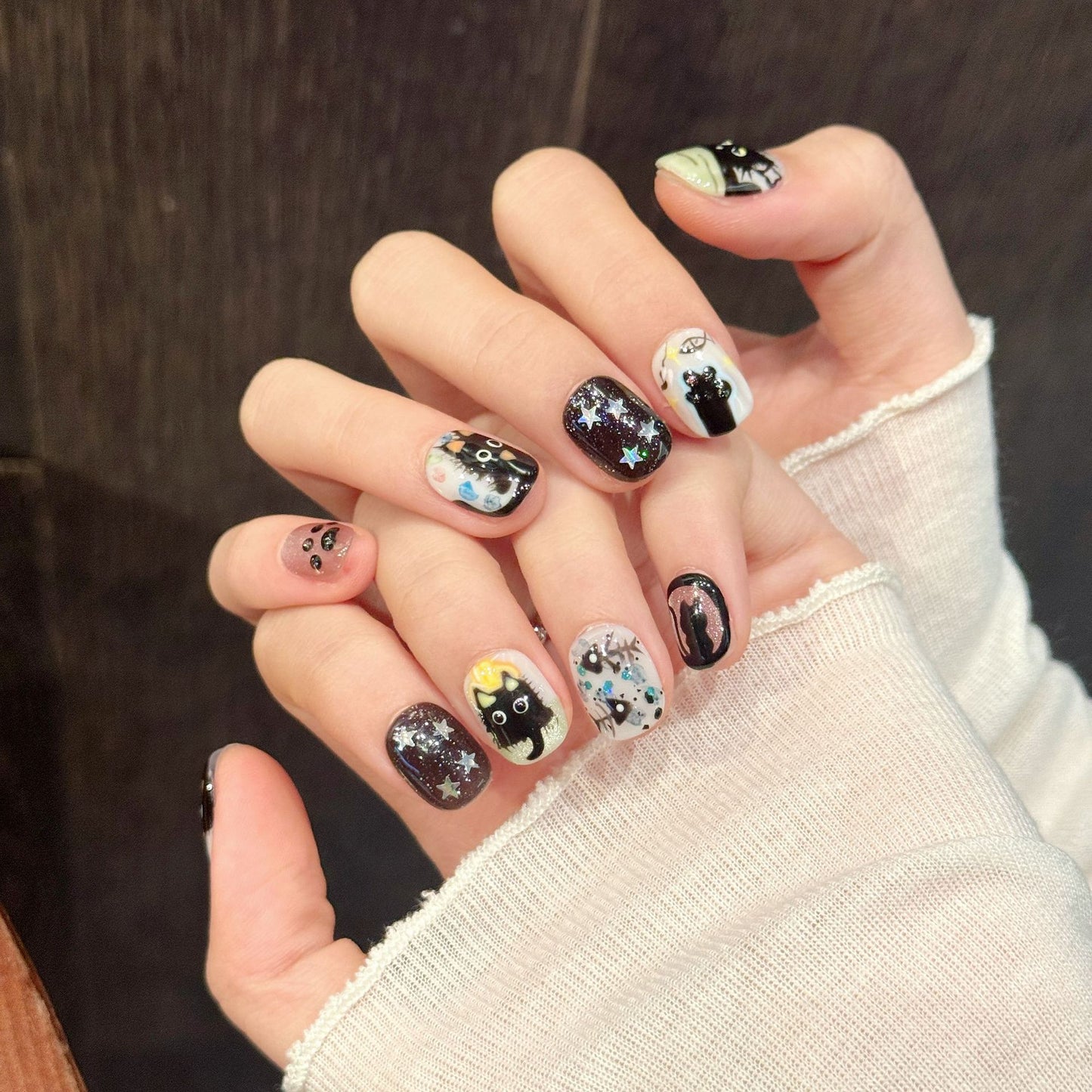 Cute Black Cat Spooky Star Paw Print Mixed Press-On Nails
