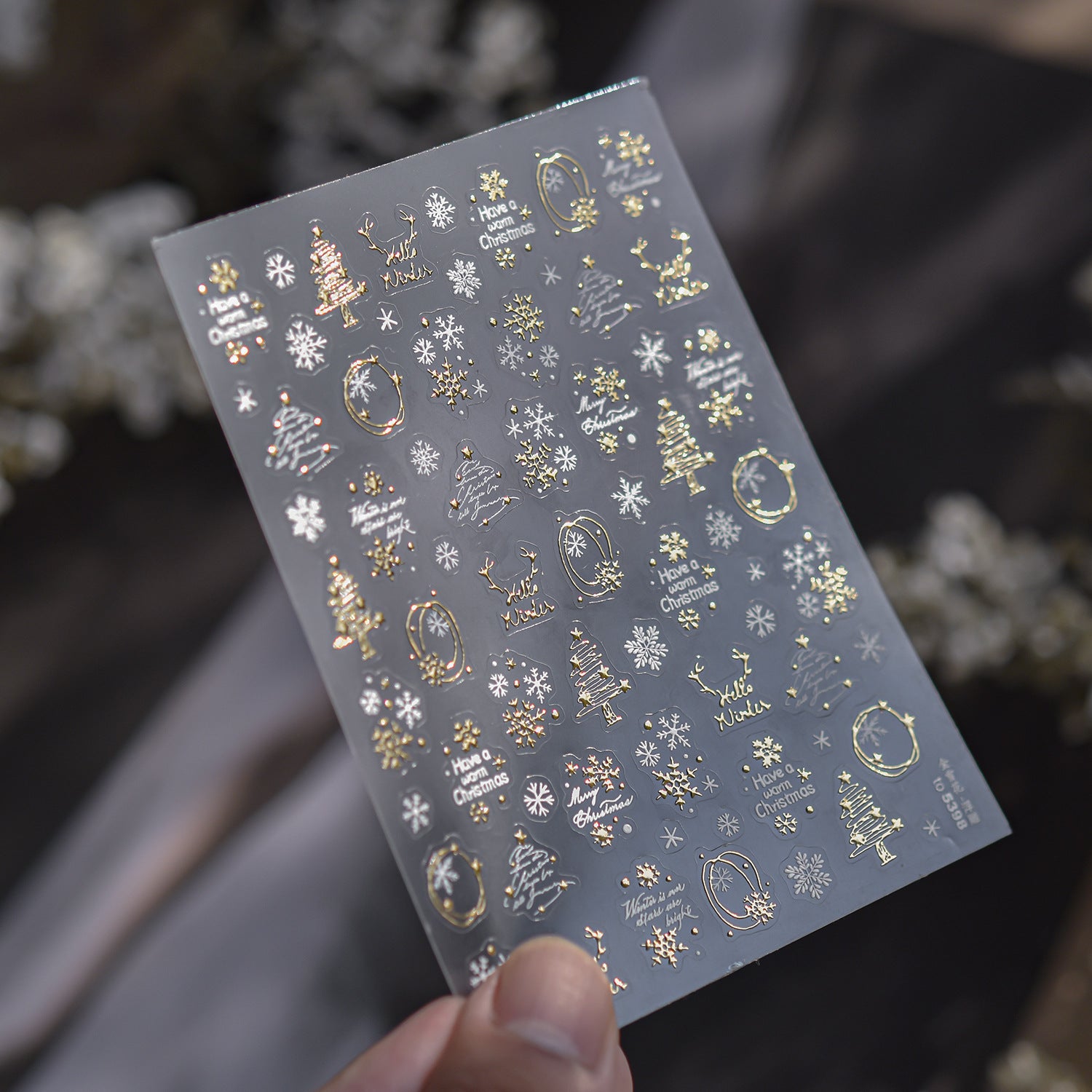Golden Winter Snowflake Collection: "Elegant Frost" – 3D Metallic Nail Sticker