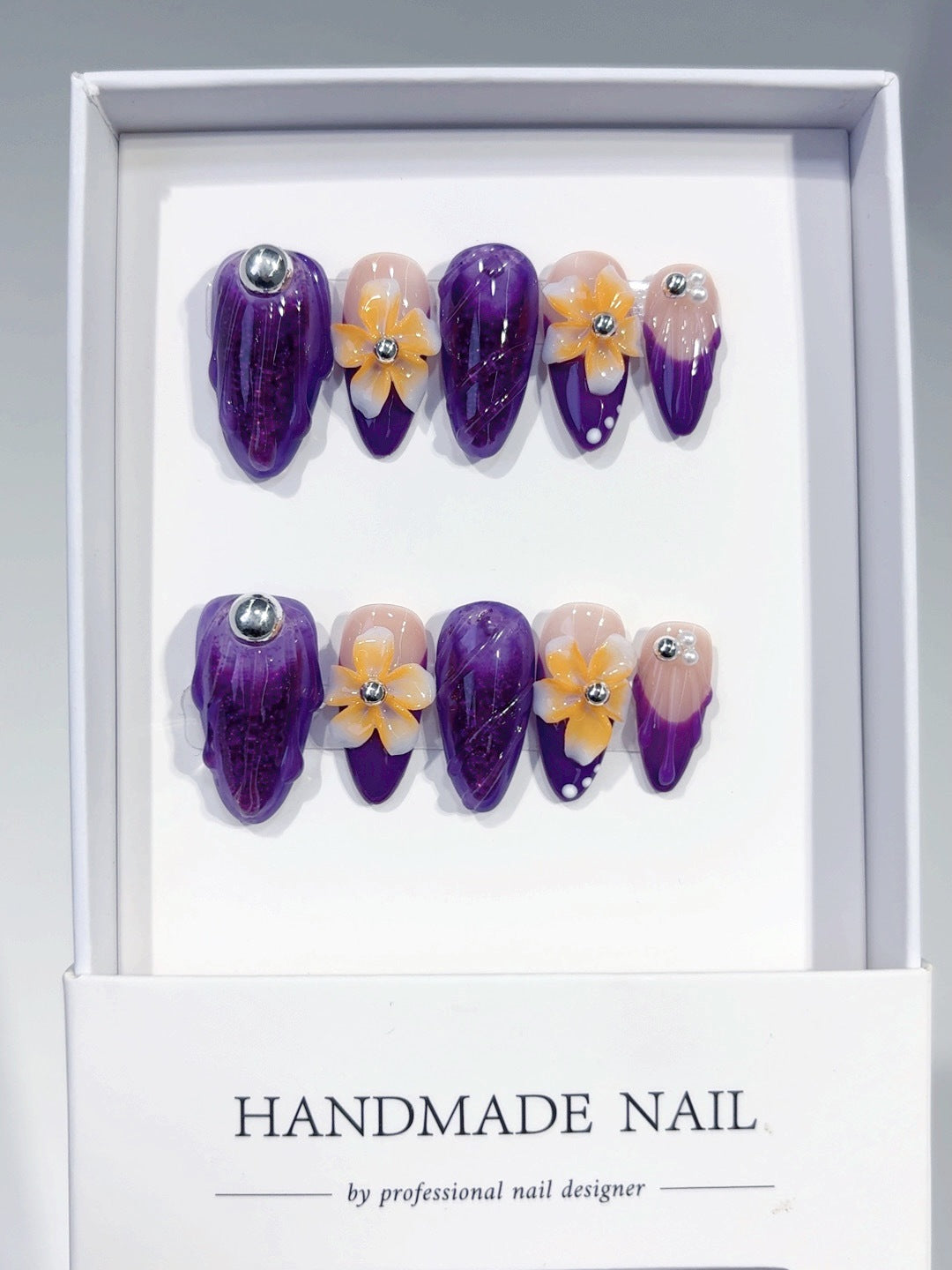 Violet Bloom: "Amethyst Flower" – Almond Press-On Nails
