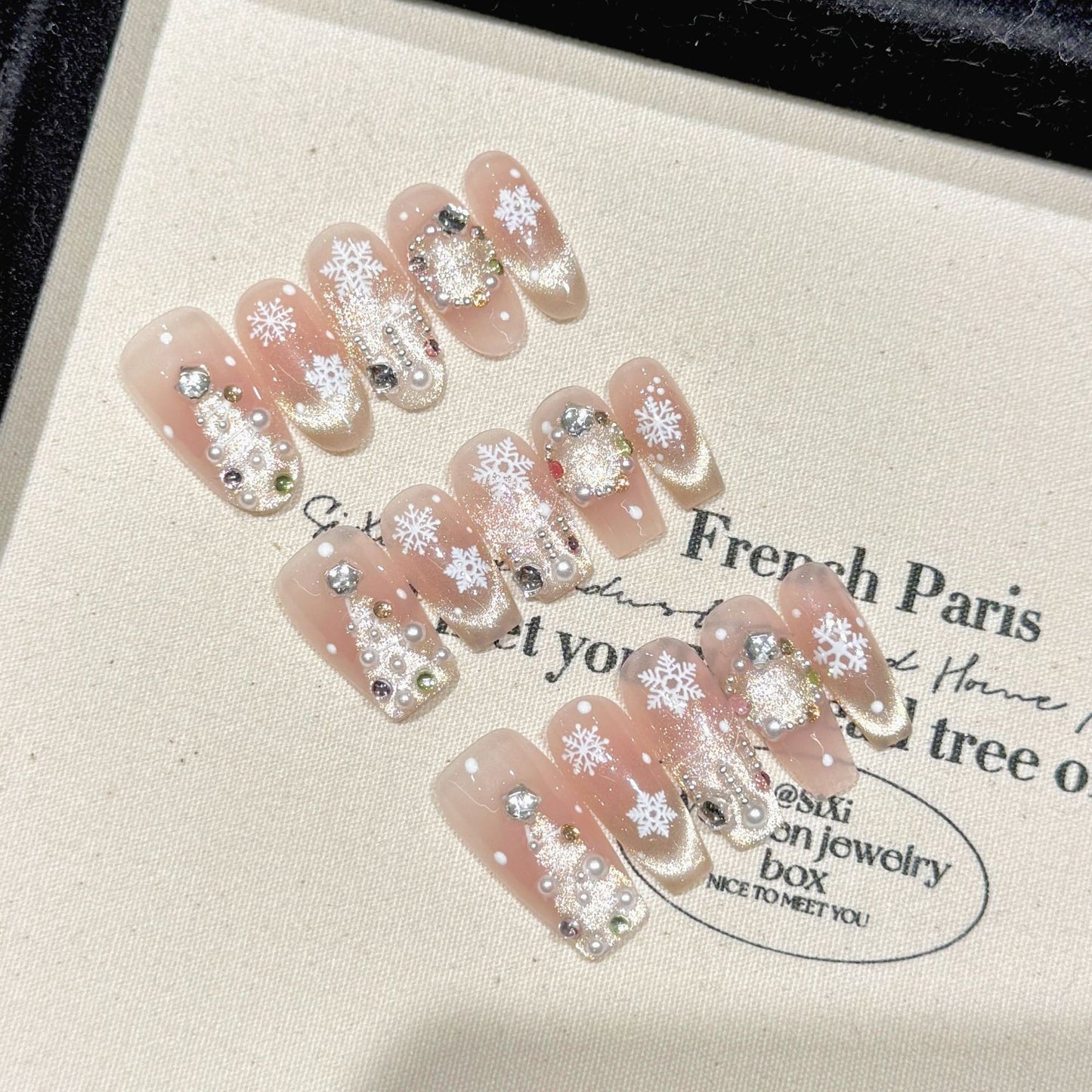 Christmas Ice Crystal Press‑On Nails – Snowflake Glitter Design