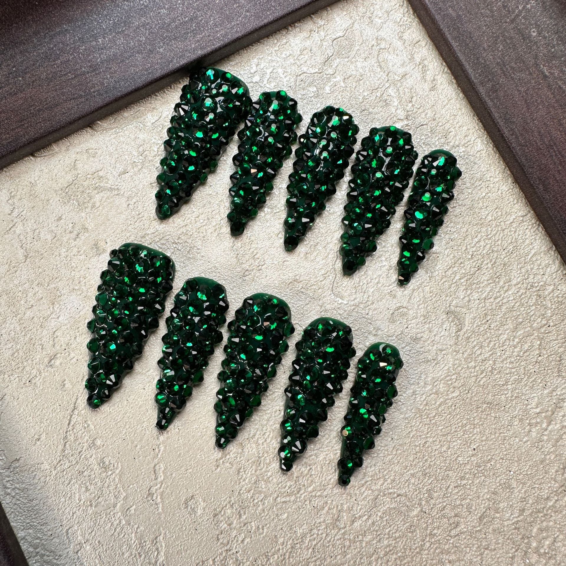 Emerald Bling Collection: "Full Emerald Glitter" – Extra Long Stiletto Press-On Nails