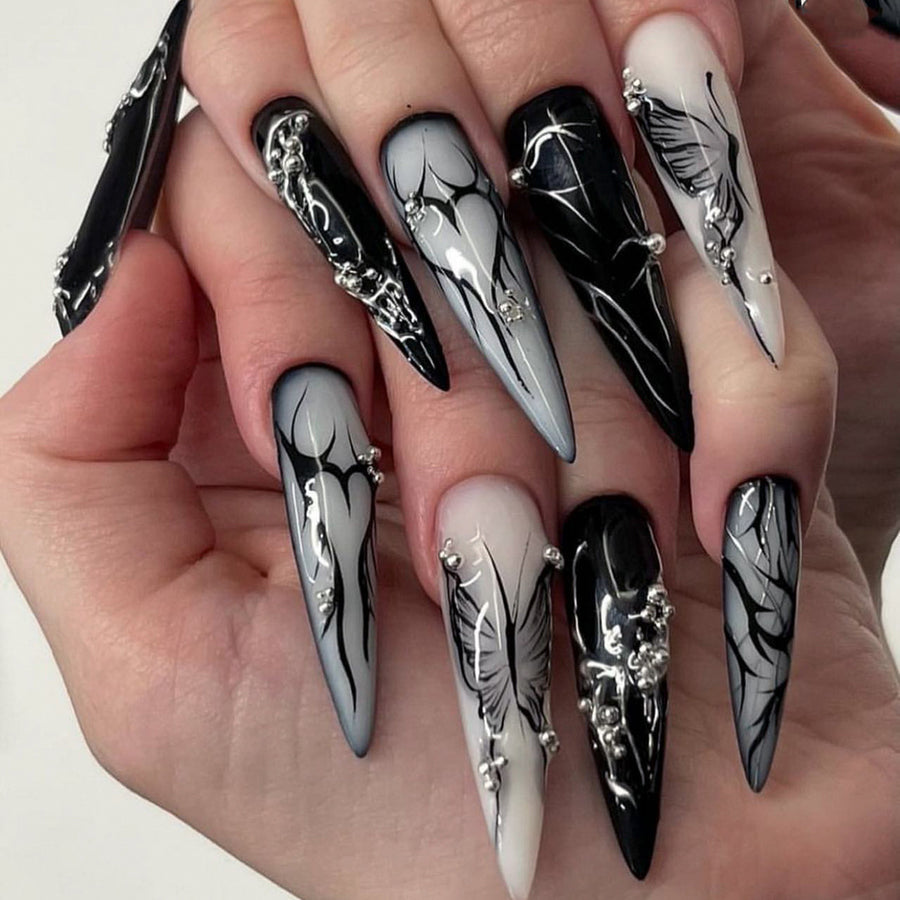 Ongles press-on sombres, cool et épicés, très demandés en Europe et Amérique, motifs papillon amour｜365nails