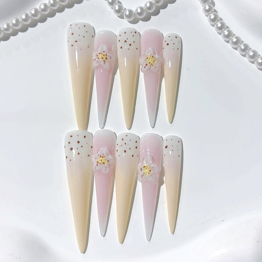 Soft Gradient Floral Dotted Elegant Press On Nails