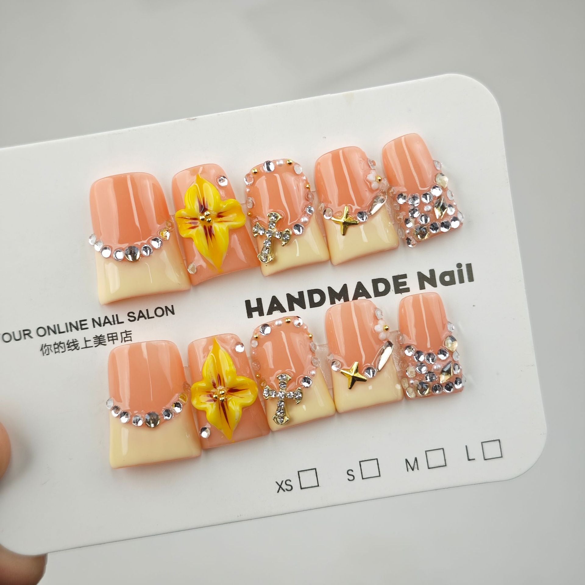 365nails: "Golden Bloom Elegance" – Short Square Nude French Rhinestone Handmade Press-On Nails