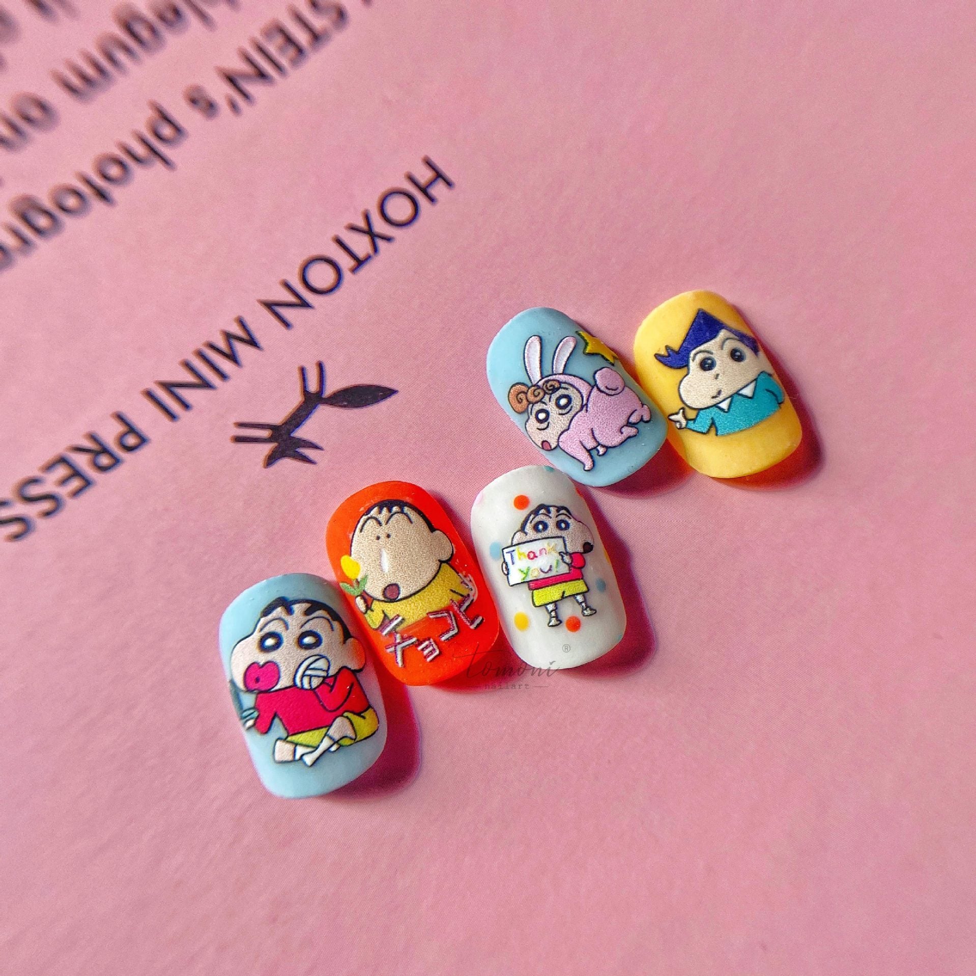 365nails: Crayon Shin-chan 귀여운 캐릭터 네일 스티커