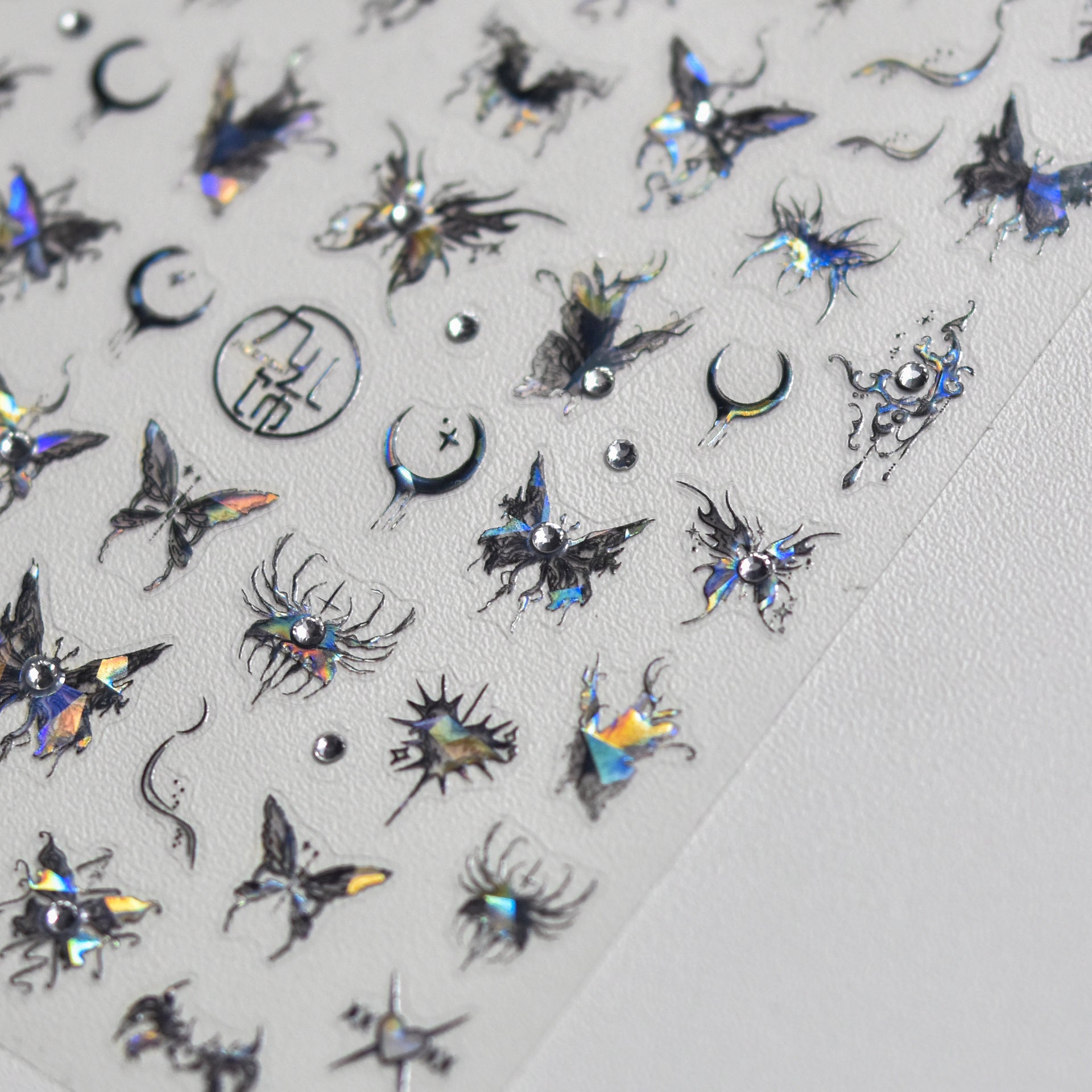 365nails: "Gothic Butterfly Crystal Iridescent" – nail art stickers