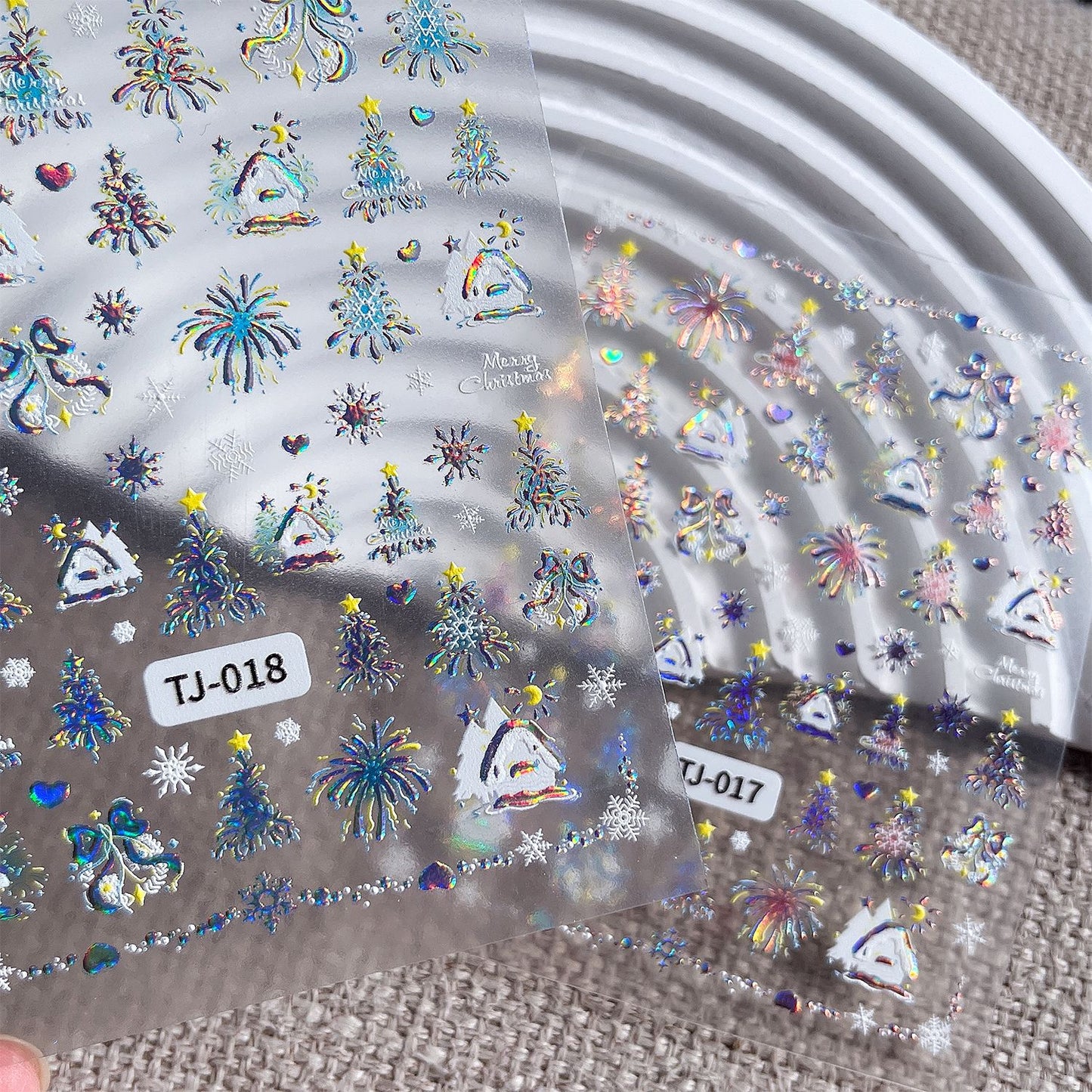 Christmas colorful hut nail art sticker 5D relief three-dimensional Christmas atmosphere nail sticker jewelry TJ model